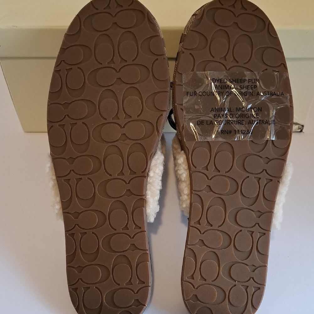 Coach Brown and Cream Slippers - Picture 5 of 8